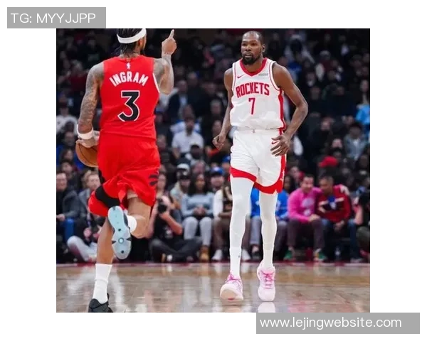 里夫斯绝杀助力火箭连胜弗拉格迎来成人礼的辉煌时刻